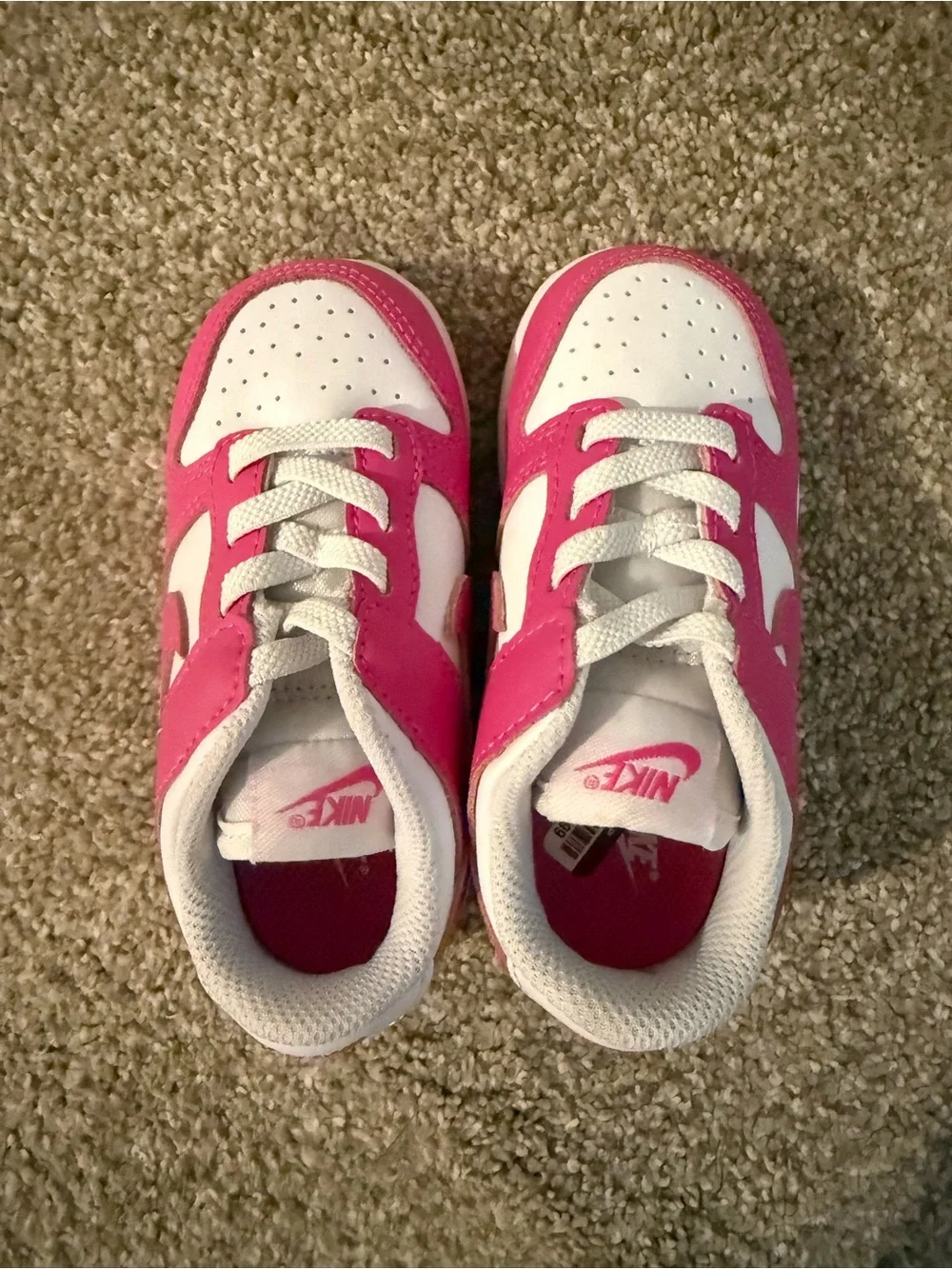 Nike Kids White and Hot Pink Low-Top Sneakers